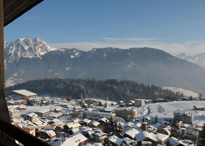 Les Frenes アパート